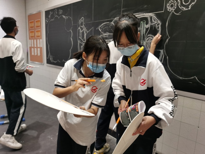 书声满香城，我们来创作