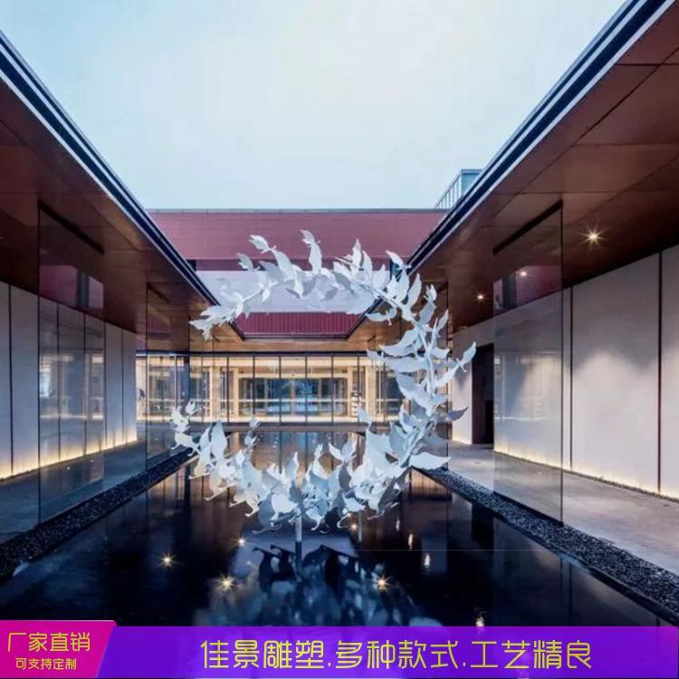 定制大型不锈钢广场飞鸟圆环雕塑抽象创意景观校园文化装饰摆件约7000.00元,约6900.00元(1) 定制大型不锈钢广场飞鸟圆环雕塑抽象创意景观校园文化装饰摆件约7000.00元,约6900.00元(1)